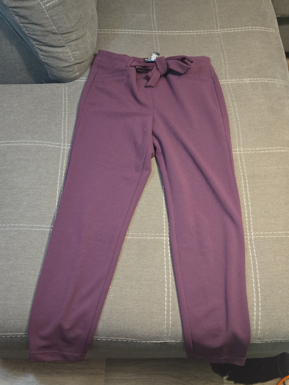Soho Women's Plum Tie-Waist Joggers